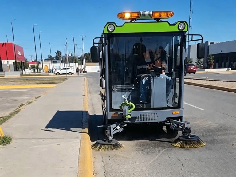 Municipal Cleaning Equipment